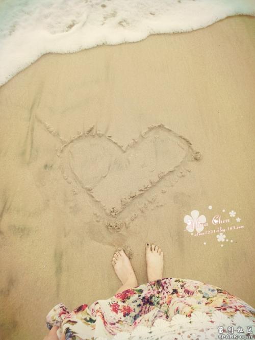 Romantic thoughts on the beach, loving you
beach-heart-shape-sand-love-feet-toes-skirt-water-sea.jpg [Sweet Lovers]

File Size (KB): 126.94 KB
Last Modified: November 28 2020 17:13:33
