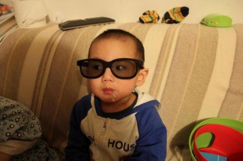3D glasses
myson-in-3d-glasses-and-eat-rice.JPG

File Size (KB): 925.5 KB
Last Modified: November 28 2020 17:13:18
