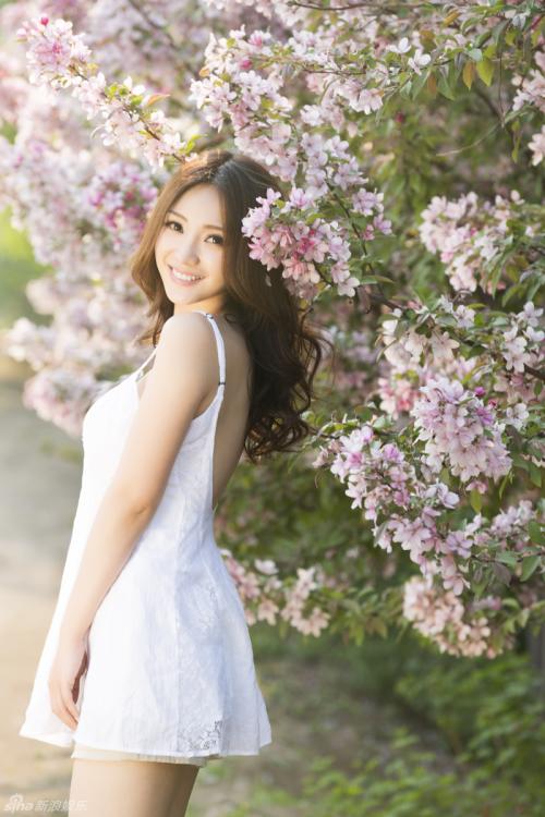 Liuyan, the goddess in sexy white dress/skirt , cute and sweet smile
liuyan-sweet-smile-sexy-white-dress-skirt.jpg [Hot/Pretty Girls Beauties]

File Size (KB): 456.51 KB
Last Modified: November 28 2020 17:17:20
